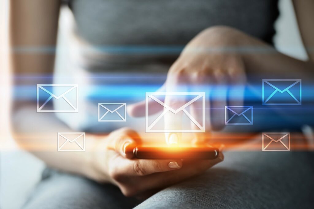 Why and How you can Leverage Text Messaging Marketing